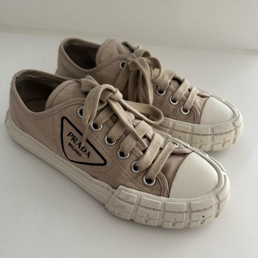 Wheel Prada Sneakers in Re-Nylon Gabardine